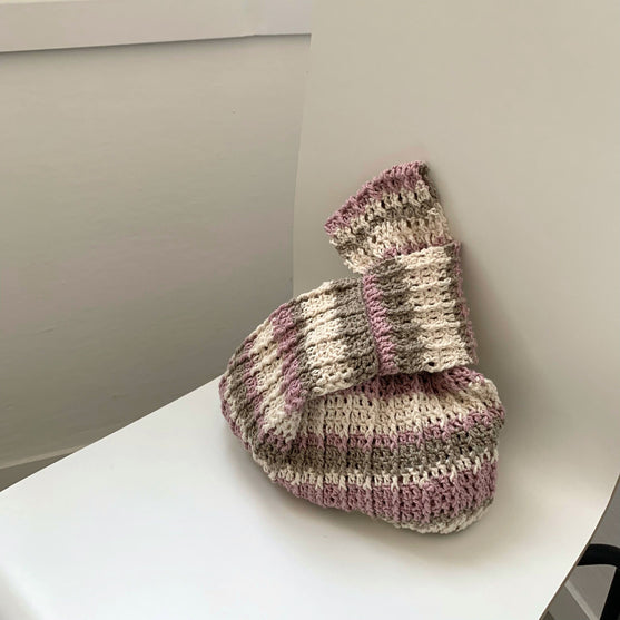 Serene - Sac Knot
3