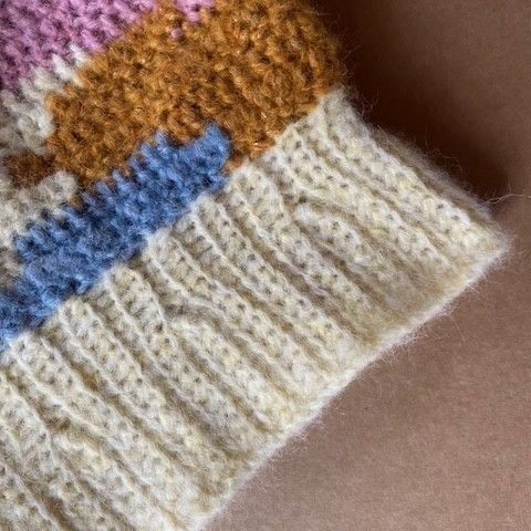 Esmeralda - Balaclava
5