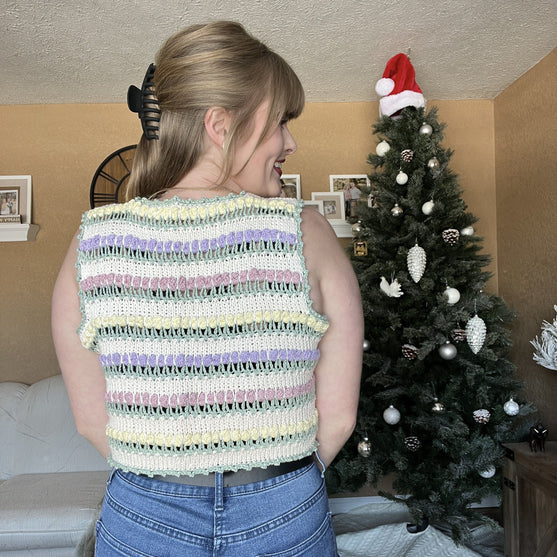 Meadow of Tulips - Vest
3