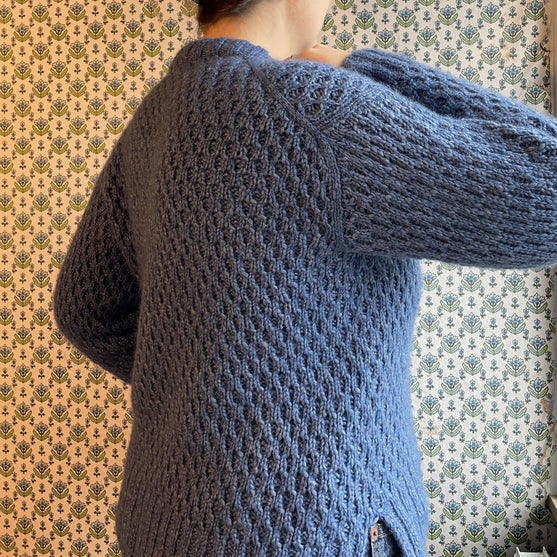 Easy Honeycomb Sweater
3