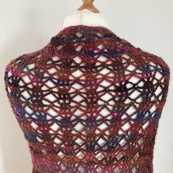 Ruby - Shawl
4