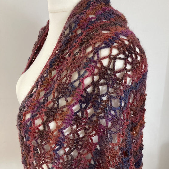 Ruby - Shawl
6