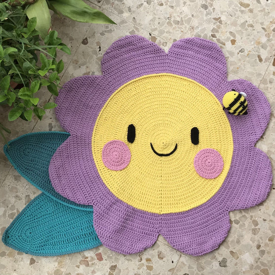 Kawaii Daisy - Rug
1