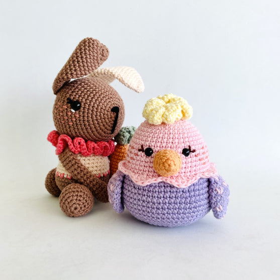Colorful Easter - Bunny & Hen
3