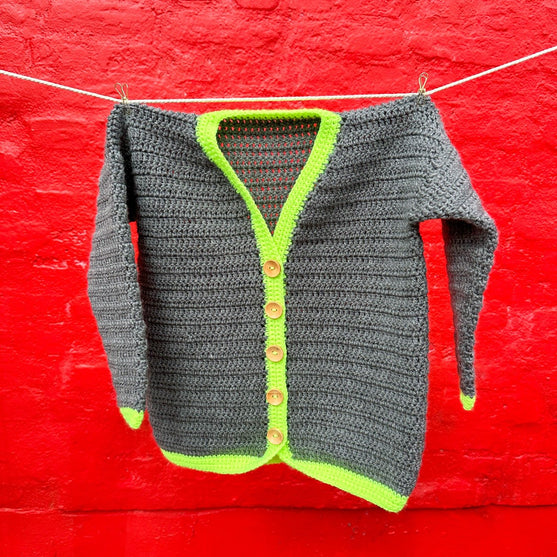 Contrast Cardi - Children's cardigan
4