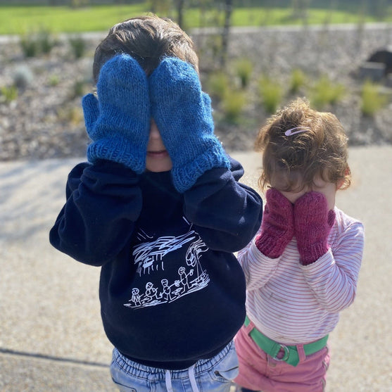 Fuzzy Wuzzy - Mittens
5