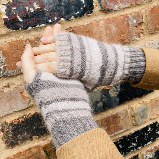 Autumn - Wrist Warmers
2