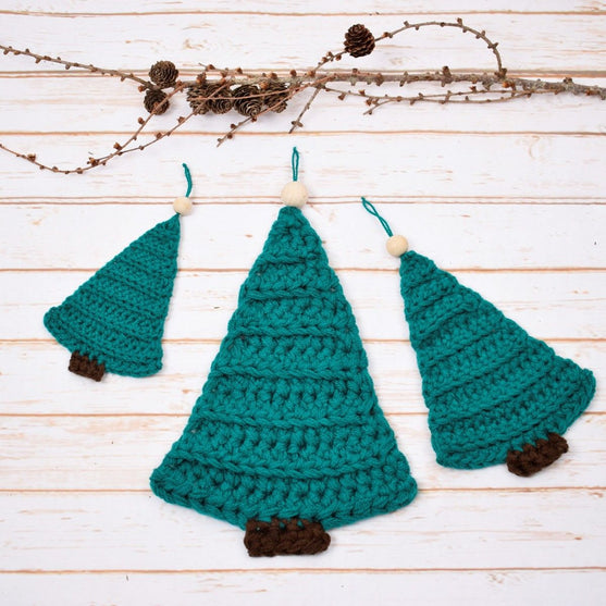 Christmas Tree with Bead
2