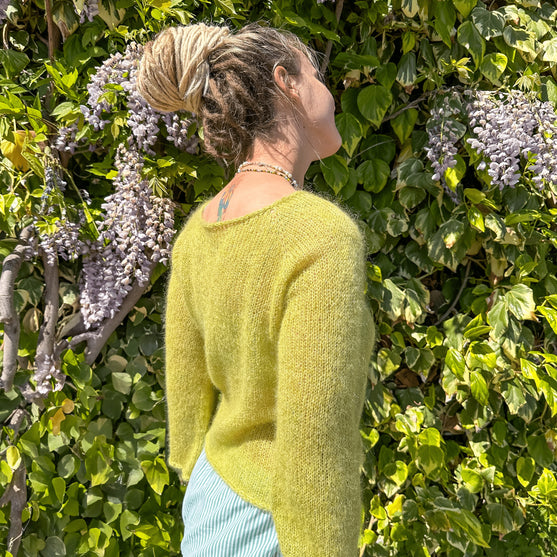Summer Lotus - Blouse
11