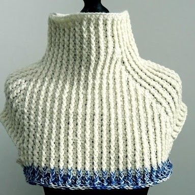 Rain Drops Sweater - Evergreen
3