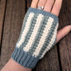 Snowy Mitts - Fingerless Gloves
4