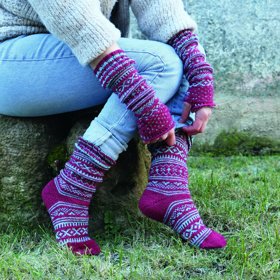 Socks with Norwegian Pattern
2