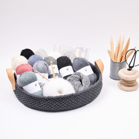 Projet Ribbon Panier avec base en cuir
4