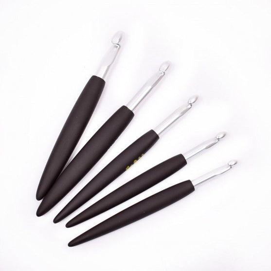 Crochet Hooks with Soft Grip - Prym
6