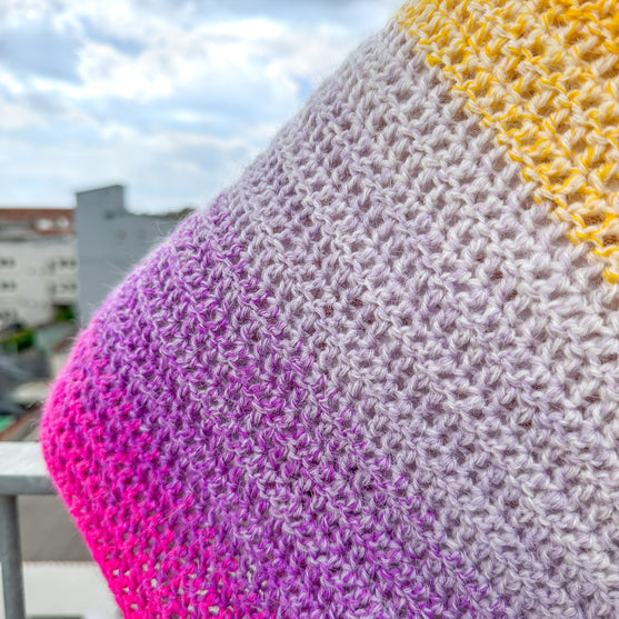 Simple Lines Alpaca - Shawl
5