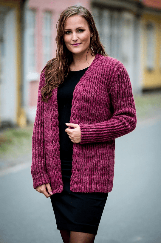 1516 - Jakke med Snoning i Forkanterne