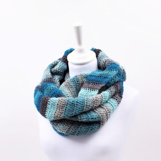 Tip-To-Tip Shawl - Manarola
6