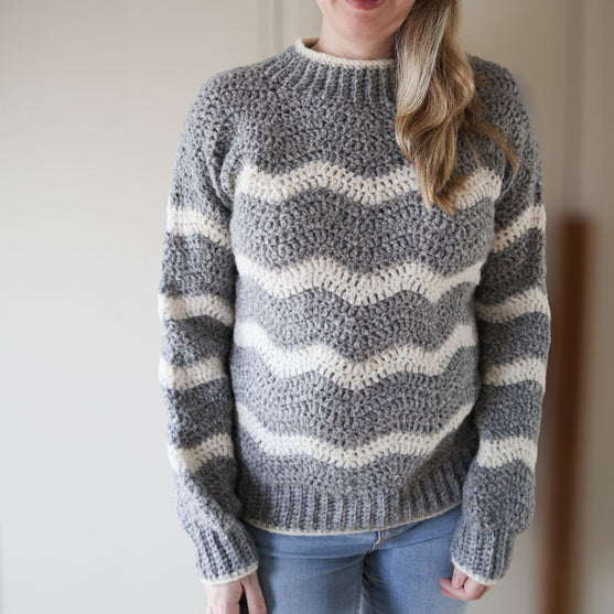 Waves - Sweater
2
