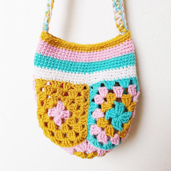 

Abuelita - Bag
2
