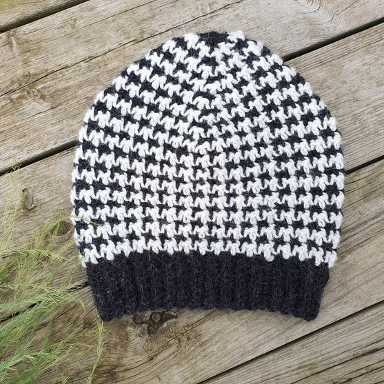 

Houndstooth Harmony - Hat
3