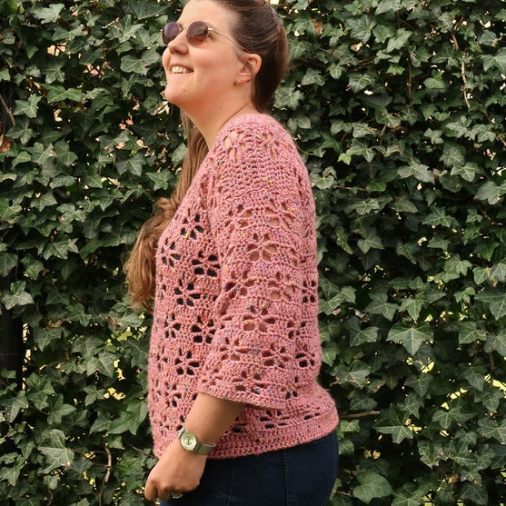 

Fleur - Lace Sweater
4