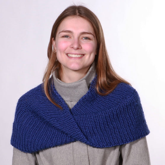 

Knitted Wrap
2