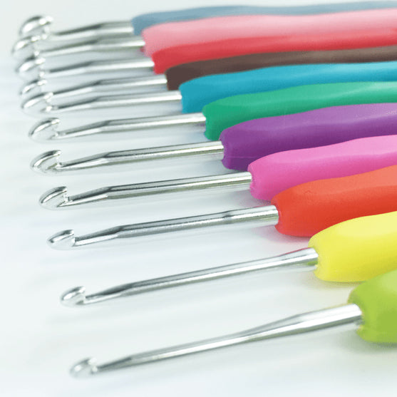 

Easy Touch Crochet Hook Set - 11 sizes - Hobbii
3
