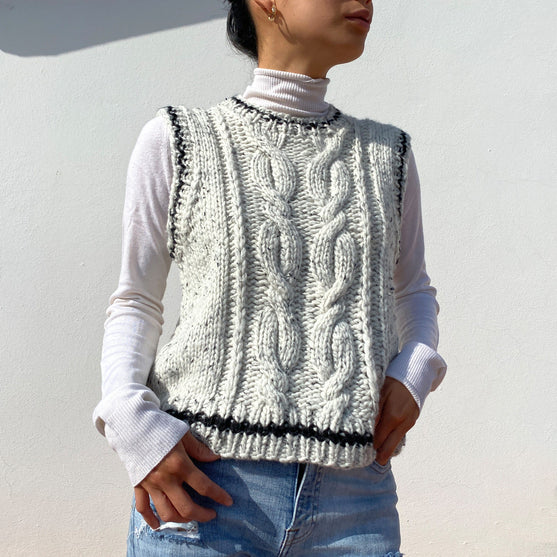 

Emily - Vest
2