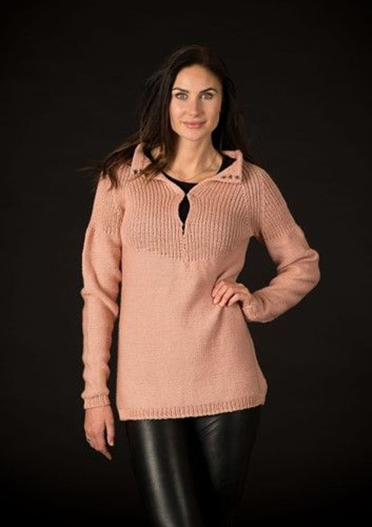 1584 - Sweater med ribstrikket bærestykke