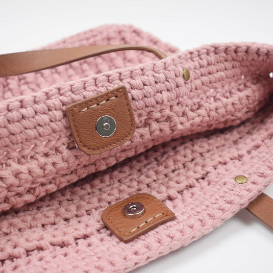 

Hobbii Ribbon Bag
3