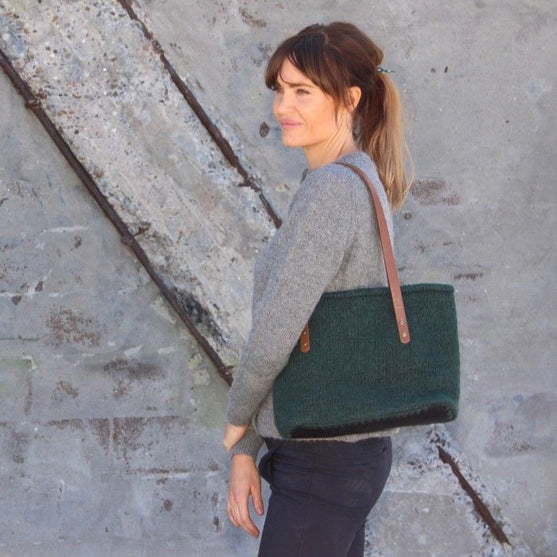 

Bag Straps - 80 cm x 18 mm (31.5” x 0,7”) - For attaching with rivets - Go Handmade
2