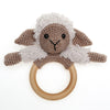 

Chanel sur doudou et rond en bois
5