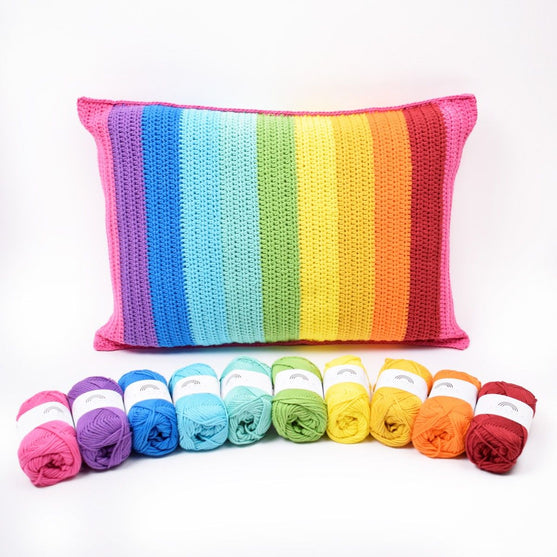 

Rainbow Stripes - Coussin
4