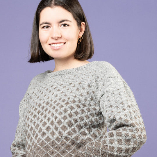 Maggie - Sweater with colorwork