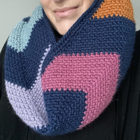 Avanti - Infinity Scarf