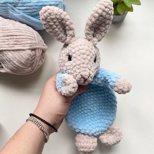 

Little Bunny - Doudou
2