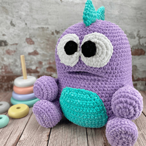 

Mr. Love - The Monster Surprise
2