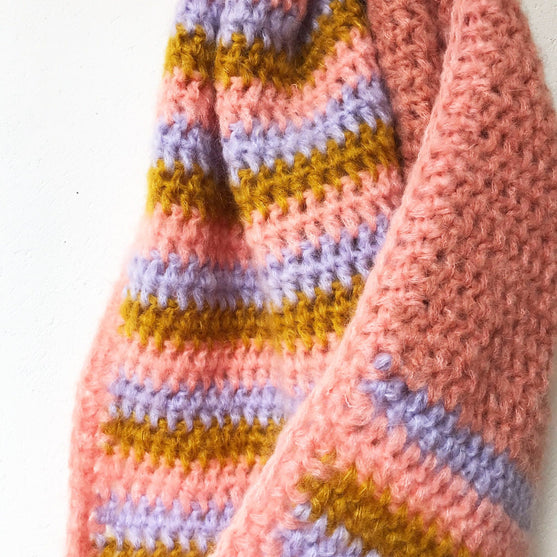 

Picnic Stripe - Cowl
3