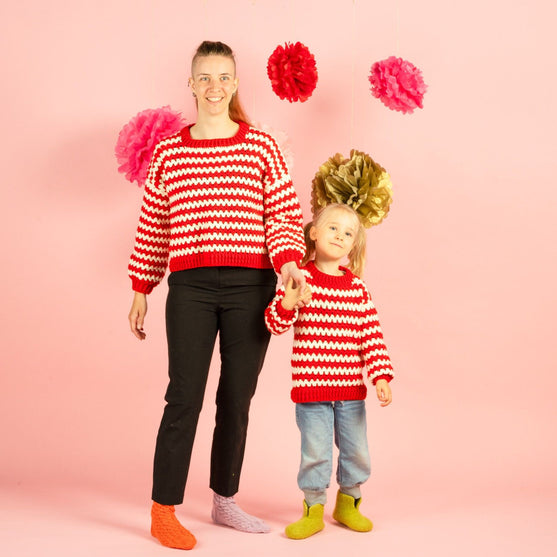 

Candy Cane Stripes - Kinderpullover
3