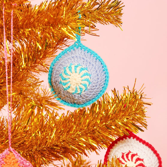 

Holiday - Ornament
6