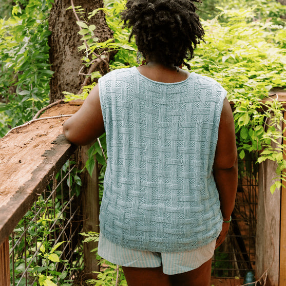 

Calme Top - Sleeveless Basketweave Top
3