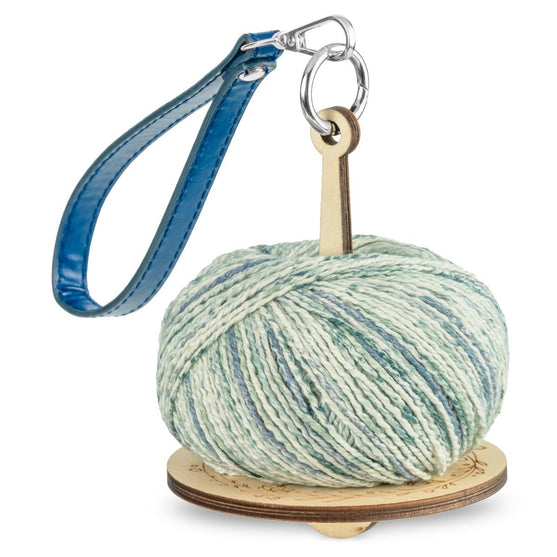 

Wrist Yarn Holder - Hobbii
1