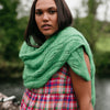 

Hiedra Shawl - Châle avec Motif Feuille
4