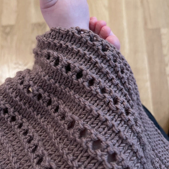 

Easy Spring Blanket - Baby Blanket
4