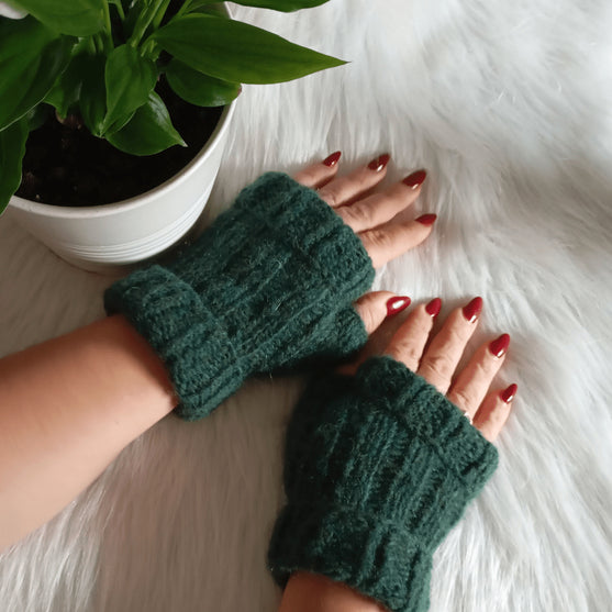 

Forest Mittens - Fingerless Gloves
1