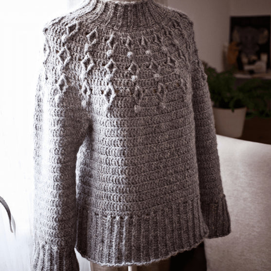 

Cozy - Sweater
3