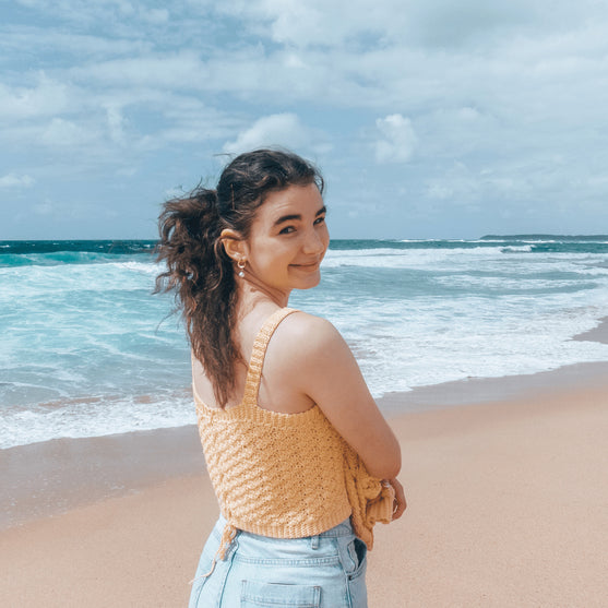 

Conch - Cardigan and Top
8