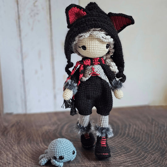 Matilda and Billy - The Wolf Girl and the little Spider