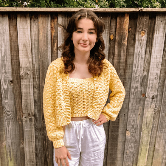 

Conch - Cardigan and Top
17