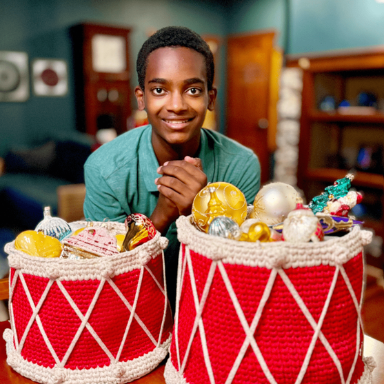 

Drummer Boy - Basket Set
4